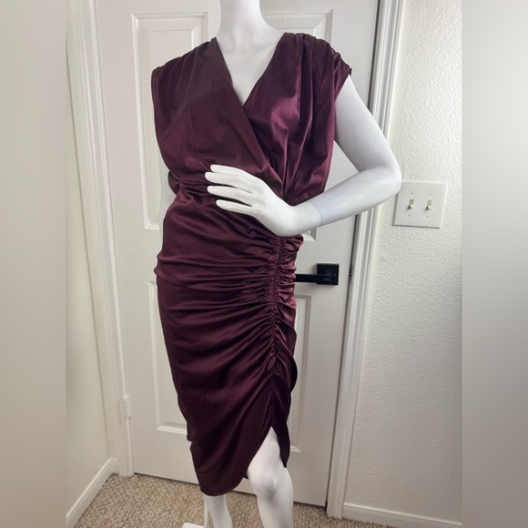 Veronica Beard Red Asymmetrical Ruched Cocktail Gown Size 2. #200 - Picture 3 of 14
